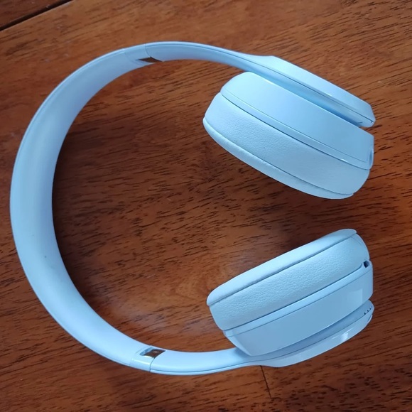 COPY - Blue beats heads phones - Picture 2 of 5